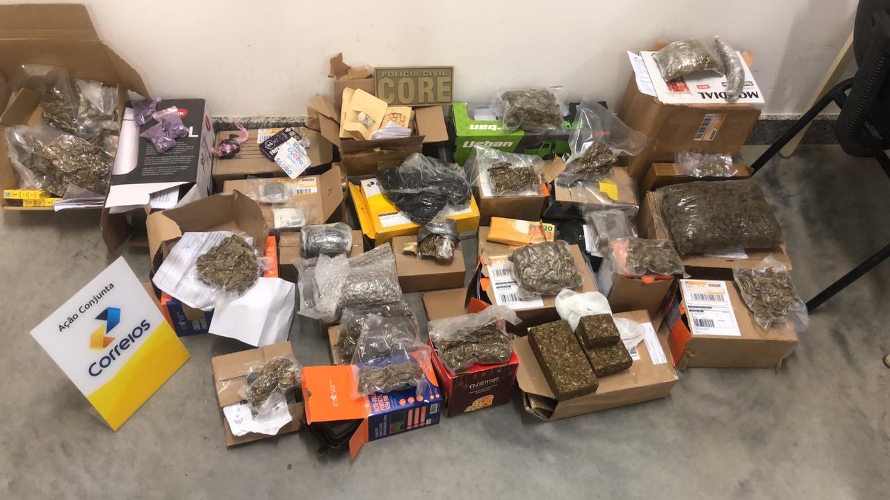 Operação Correios: Polícia apreende 11 kg de drogas e dinheiro falsificado